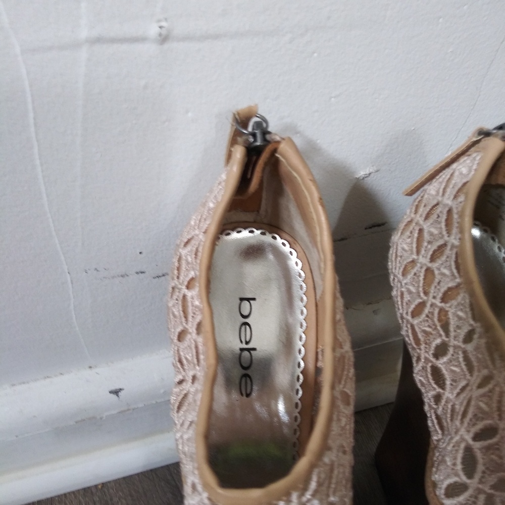 BeBe Wooden wedges